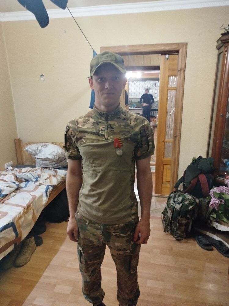  54638166  StalKeR, 34 ,    