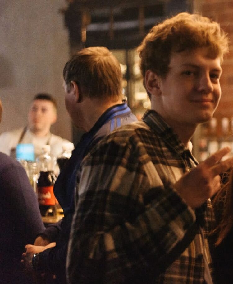 ���� 35690706 ������� ������, 28 ���, ���� ���������� � �������