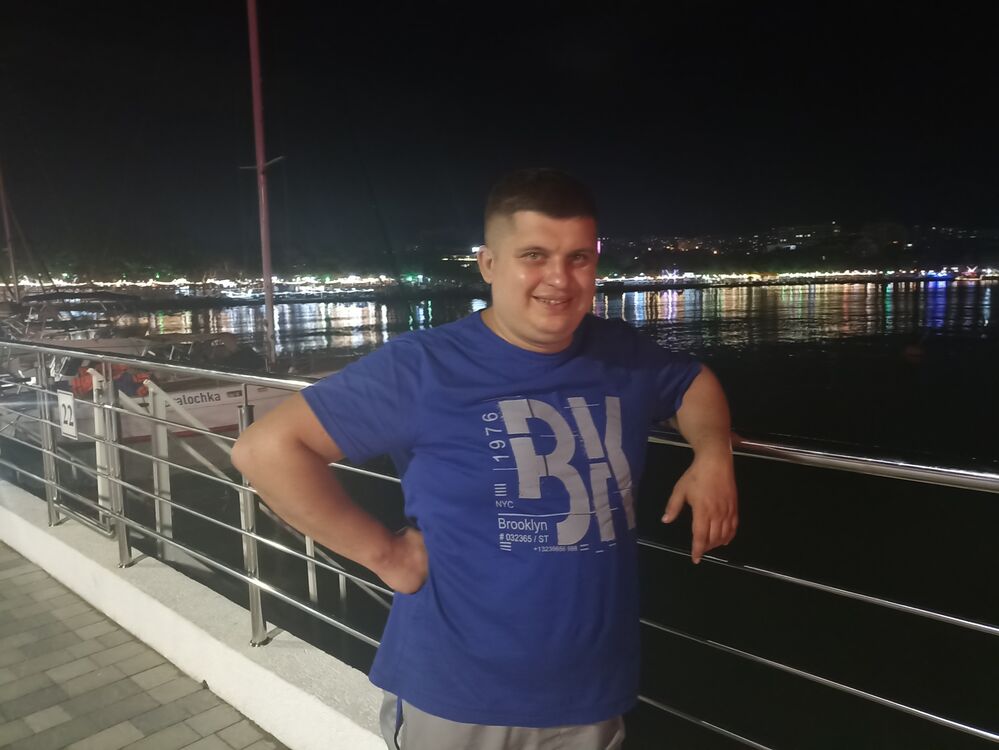  28050236  Alexey, 36 ,    
