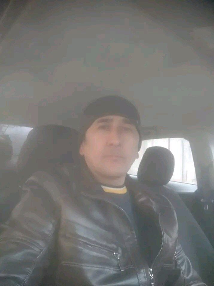  38543366  , 42 ,    