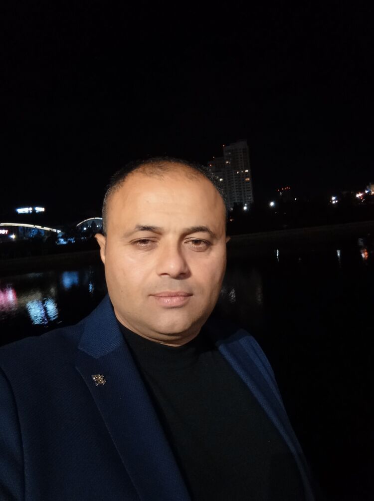  45857366  , 39 ,    
