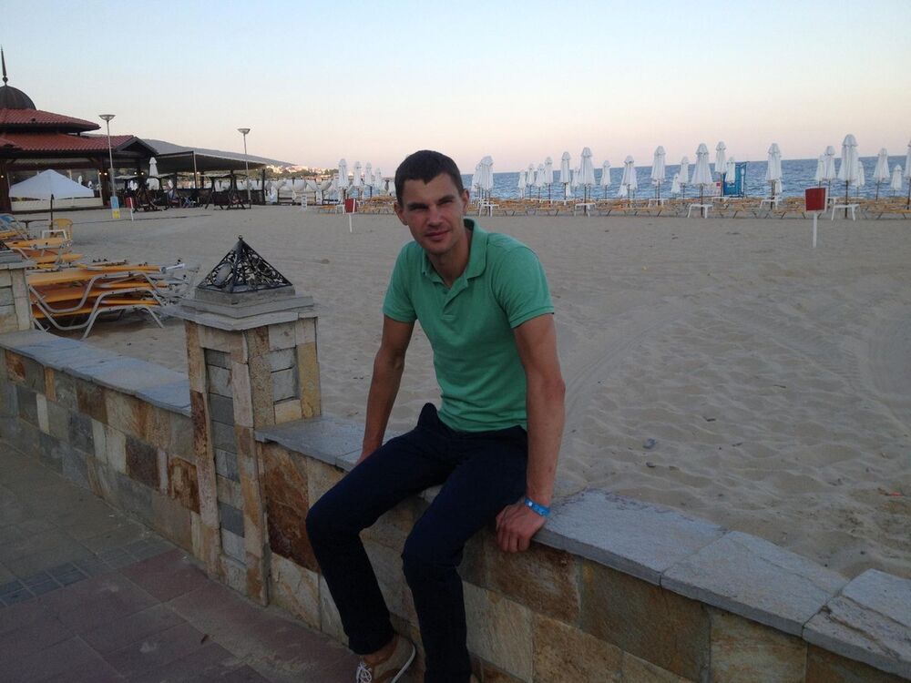  ,   Kaspars, 42 ,   ,   , c 