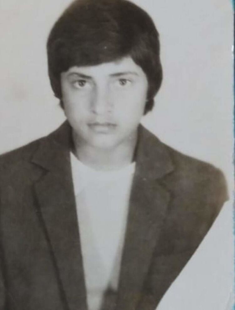  19676816  , 46 ,    