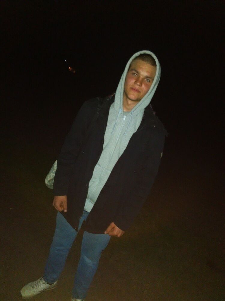  9457016  Vitalik, 28 ,    