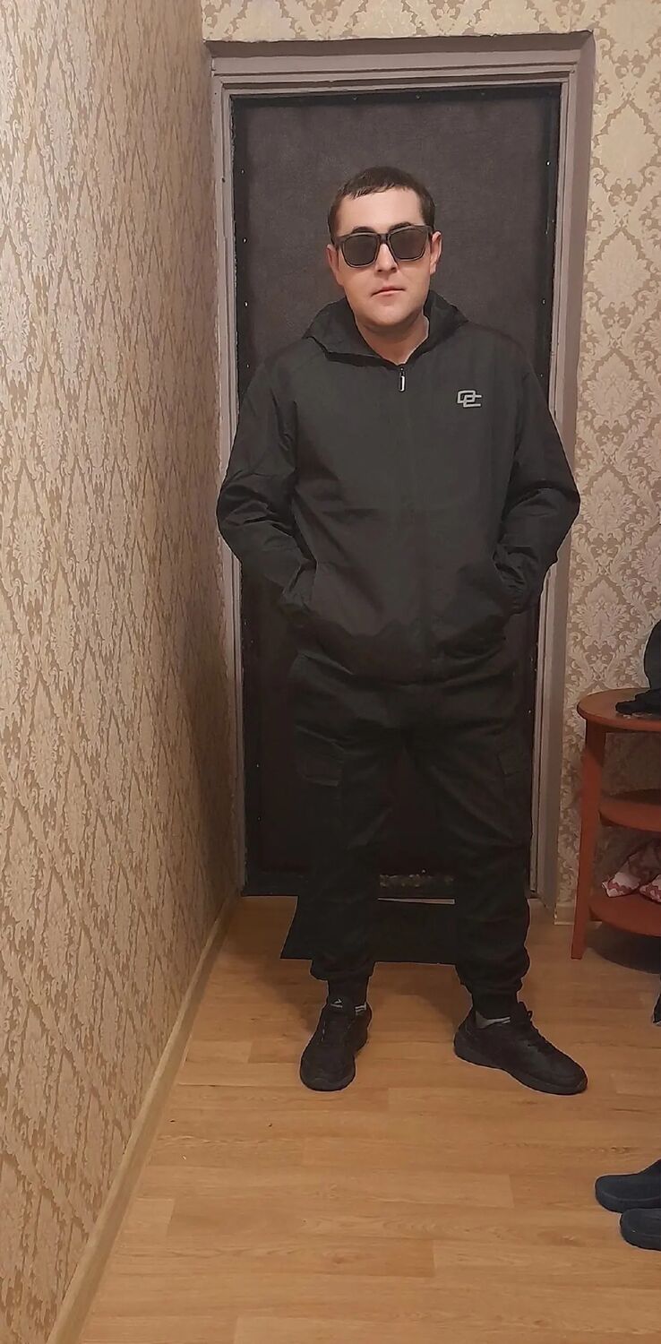  33498186  , 37 ,    