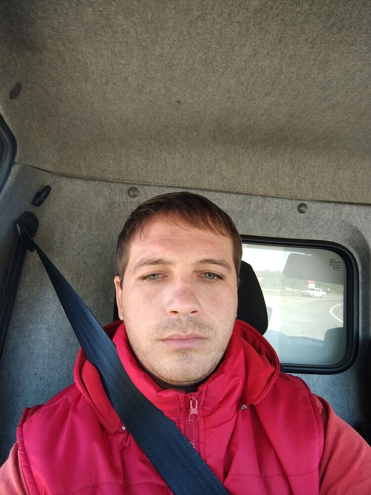  37883686  , 33 ,    