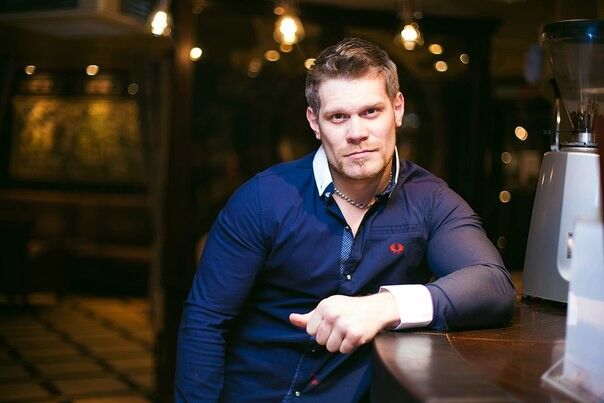 ���������� �����������, ���� ������� Adam, 37 ���, ������������ ��� ������