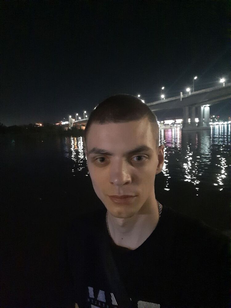  48260656  , 28 ,    