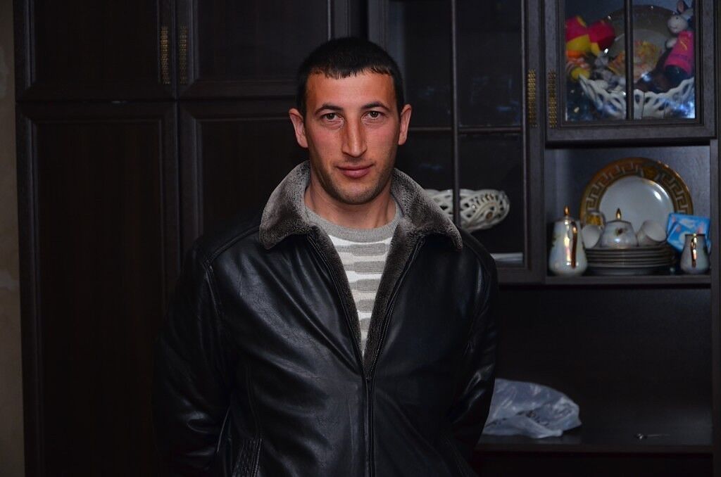 ���� 10028856 ������� Artem, 40 ���, ���� ���������� � ��������