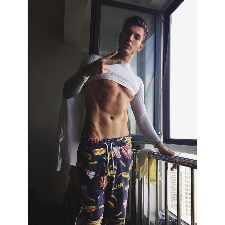 ���� 28973856 ������� Anton, 36 ���, ���� ���������� � ��������