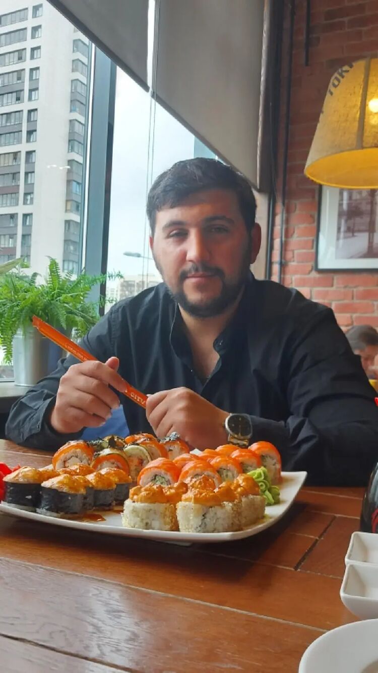  37637816  , 33 ,    -