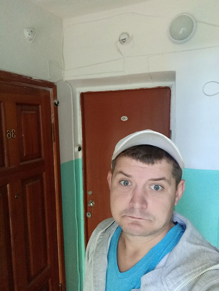  53185456  Maksim, 34 ,    