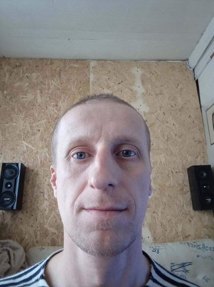  36228086  , 42 ,    