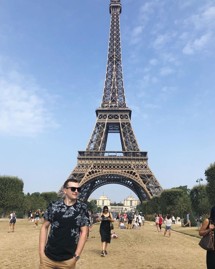  28995946  , 30 ,    -