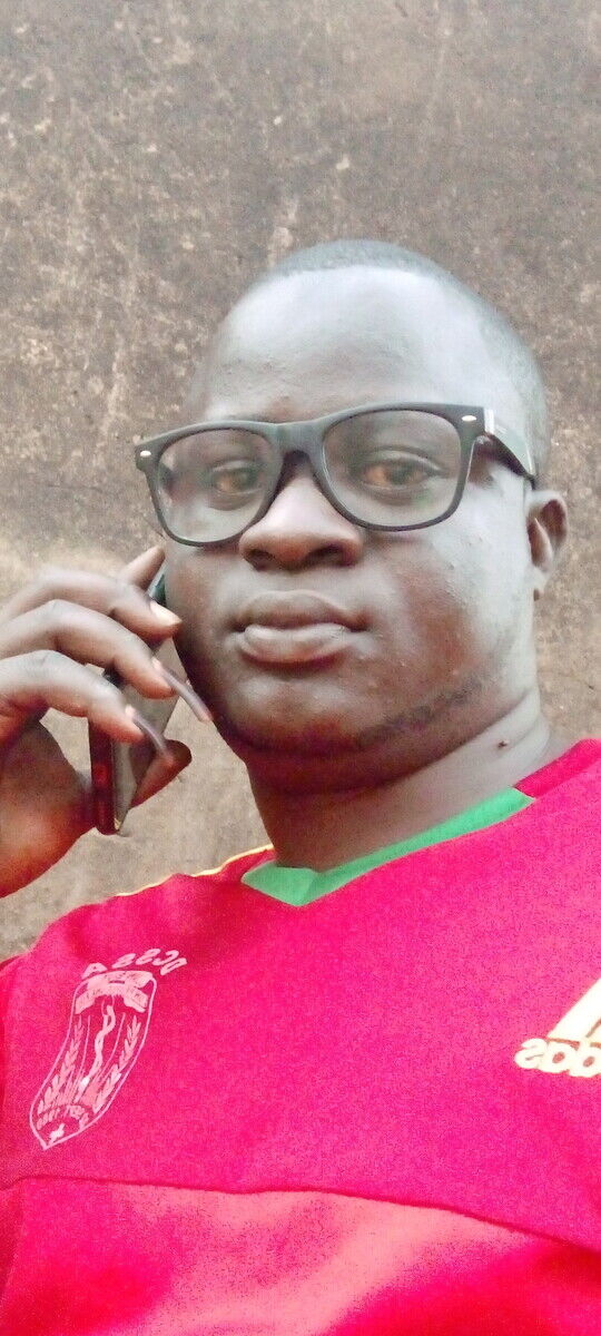  21981886  Bouba, 36 ,    