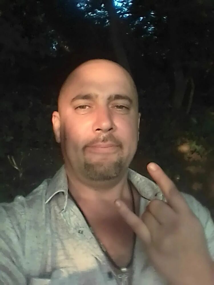  47563836  , 42 ,    