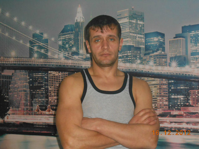  5975796  Oleg, 48 ,    