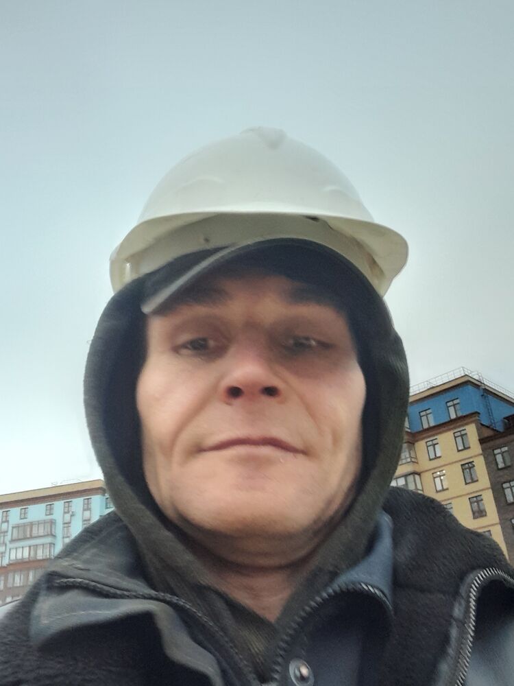  33777626  , 49 ,    