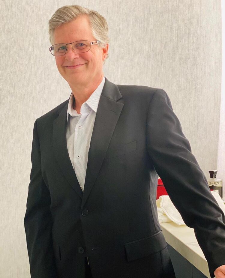  26725326  Jason, 59 ,    