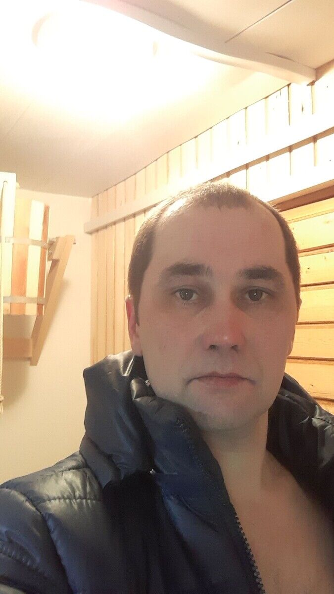  22346316  , 44 ,    