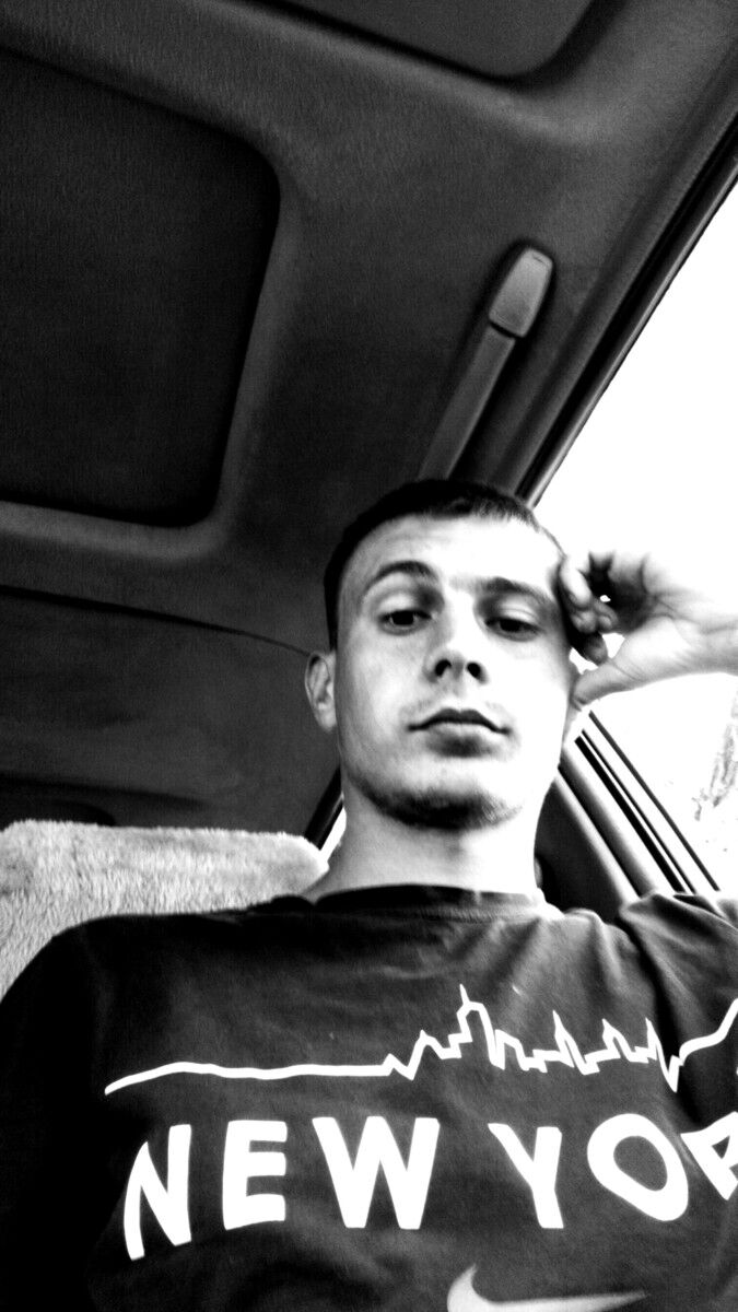  ,   Lukas, 32 ,   ,   , c 