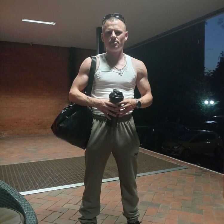  53054656  , 36 ,    