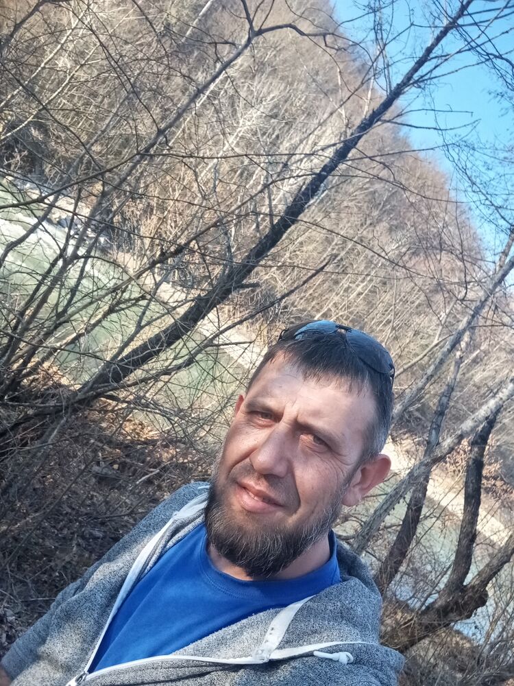  49593926  Andrey, 44 ,    --