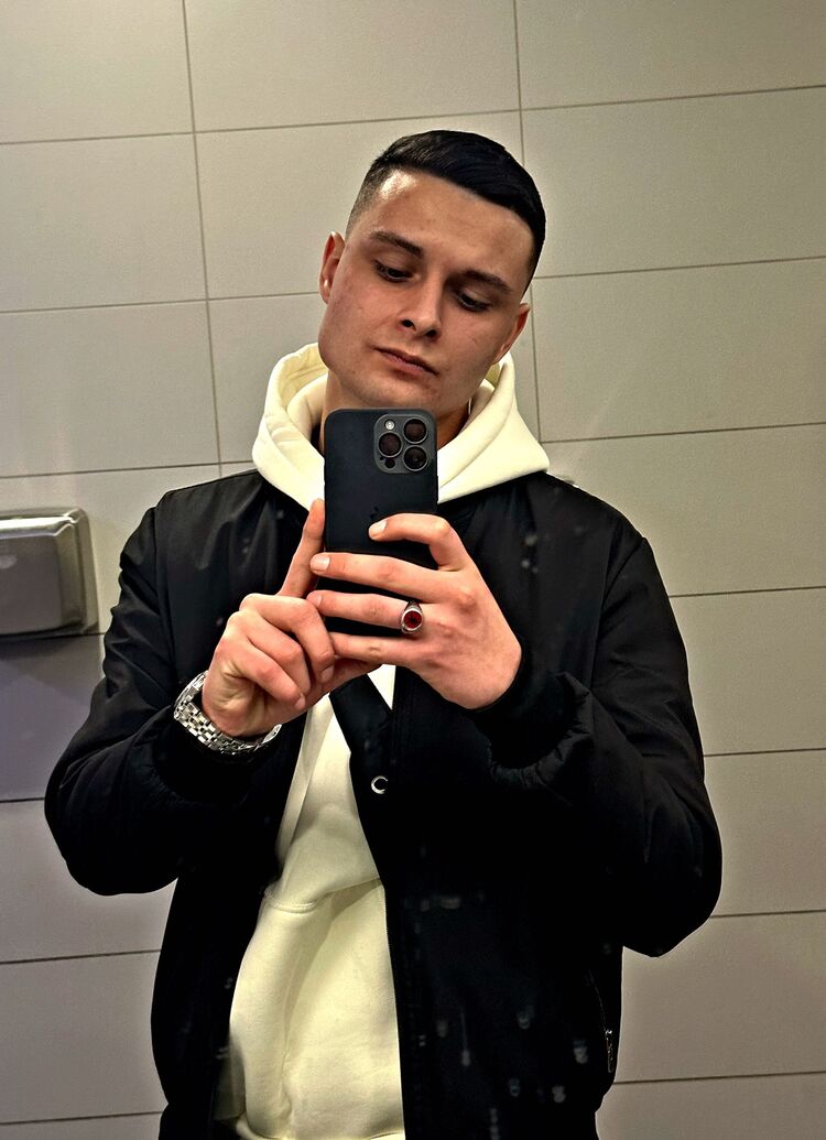  ,   , 24 ,   ,   