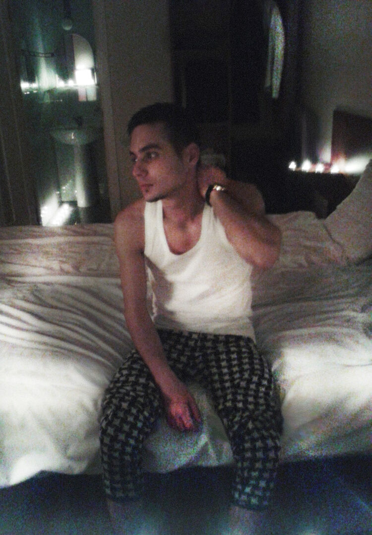  ,   Avgust, 33 ,   