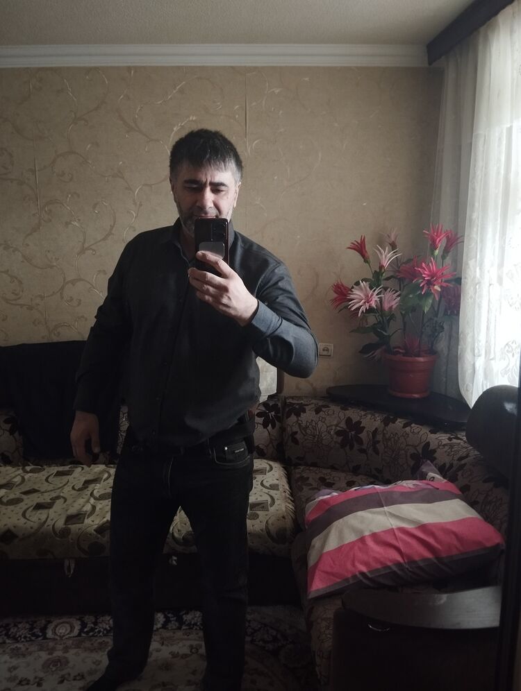  53650686  , 40 ,    
