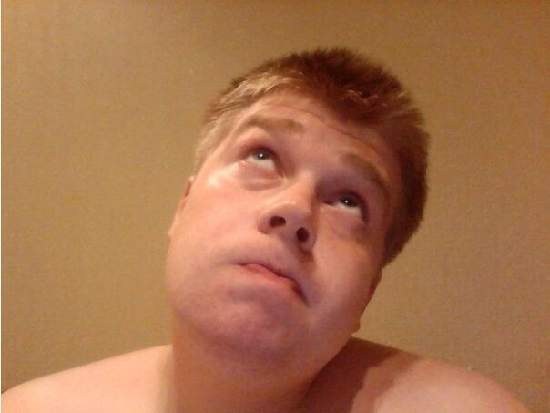  8360896  Daniil, 34 ,    