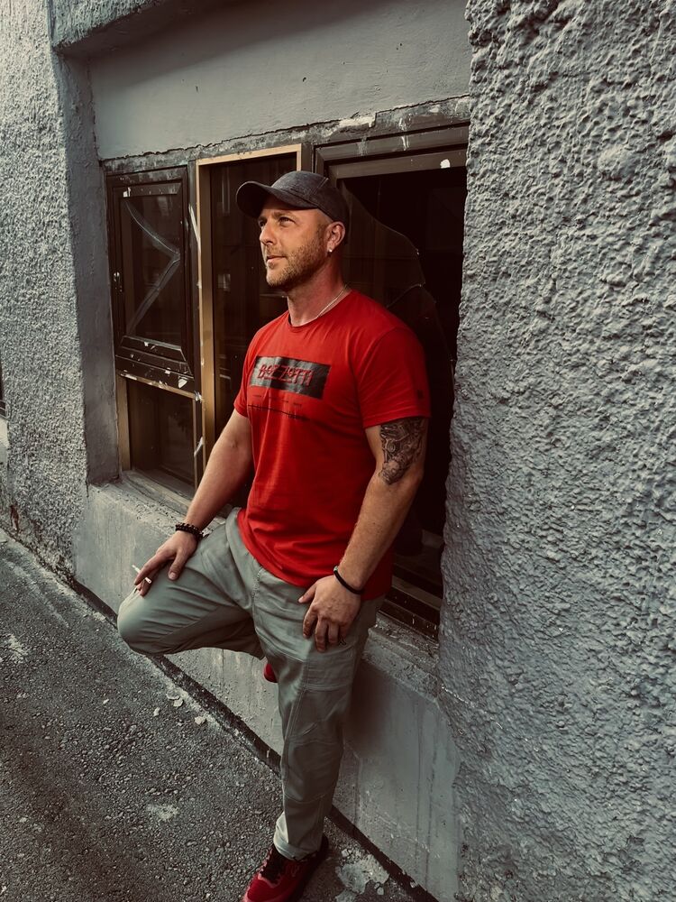 ���� 56139256 ������� Yudzhin, 39 ���, ���� ���������� � �������