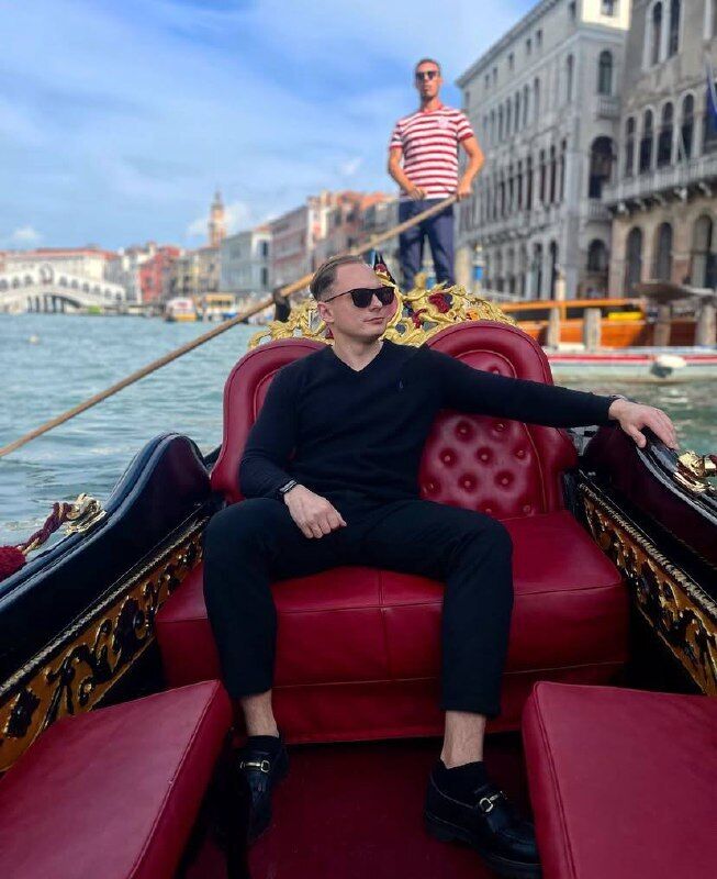  ,   Bohdan, 27 ,   ,   