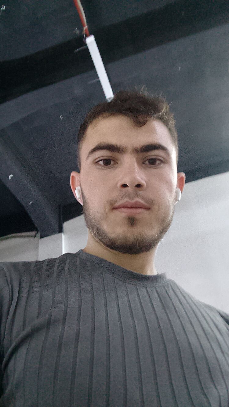  54731796  B, 22 ,    -