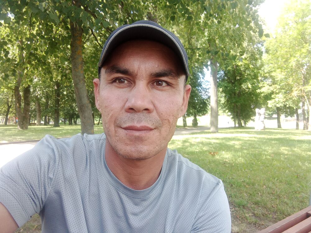  45064156  Serdar, 37 ,    