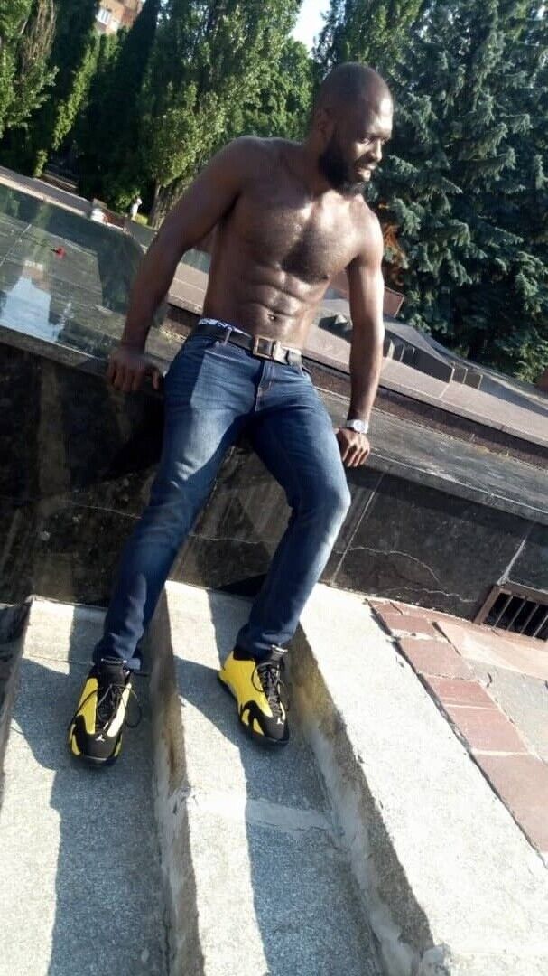  21559526  Rocky, 37 ,    