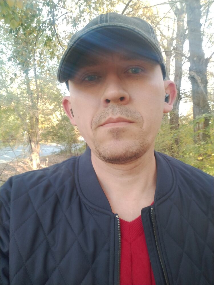  46683206  , 51 ,    