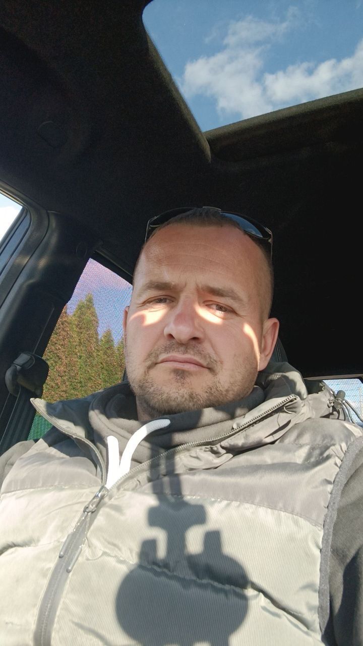  51546366  , 40 ,    