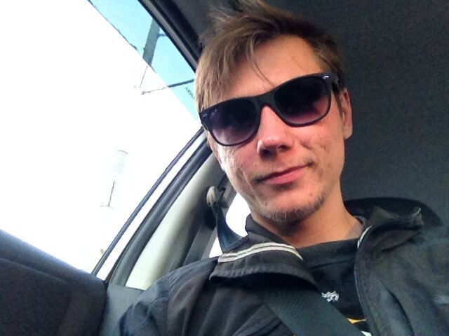  ,   Zhenya, 41 ,   ,   , c , 