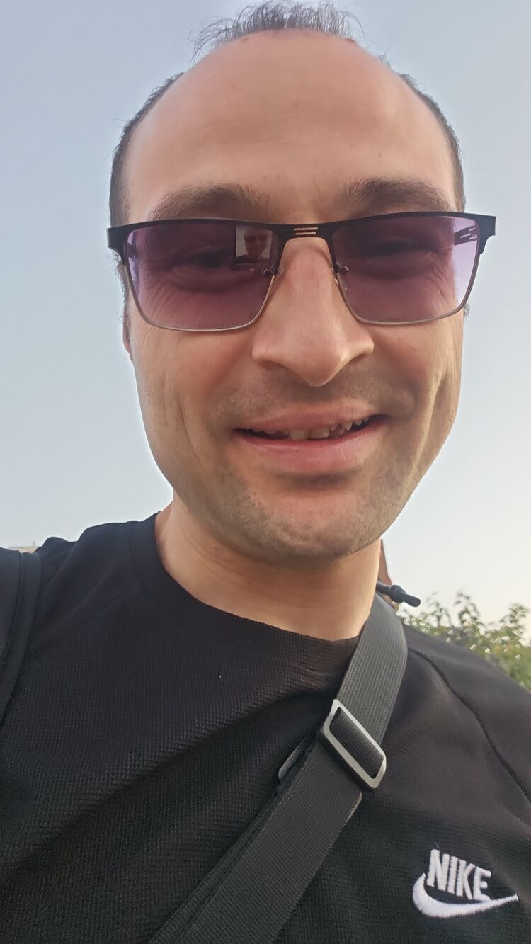  46260856  , 33 ,    