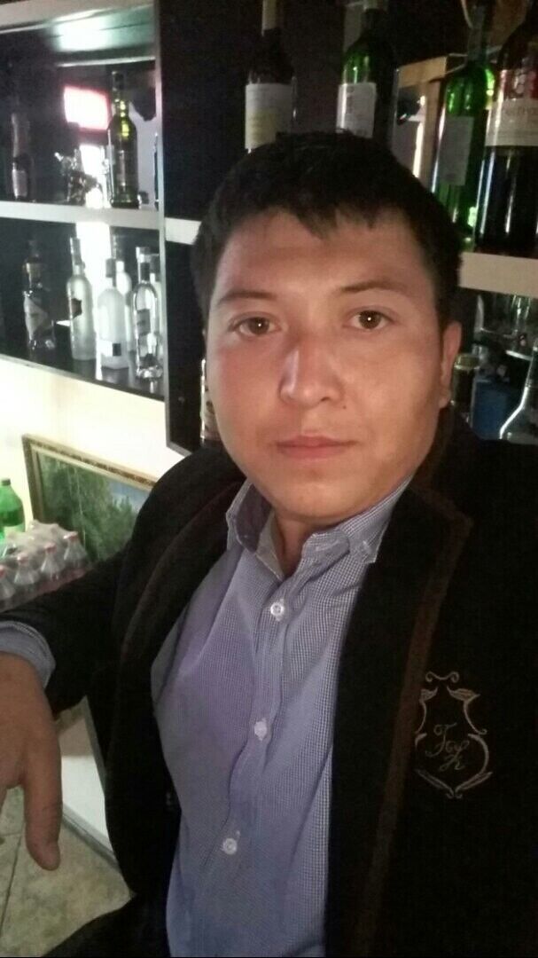  ,   Bekzat, 28 ,   ,   , c 