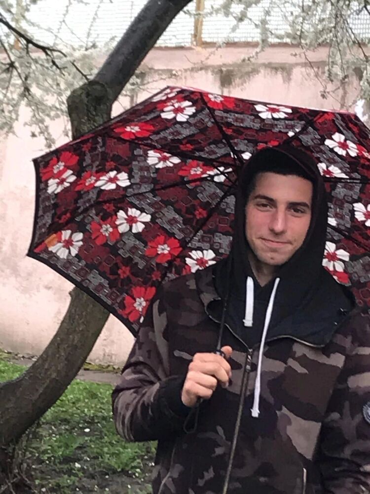  ,   David, 22 ,   ,   