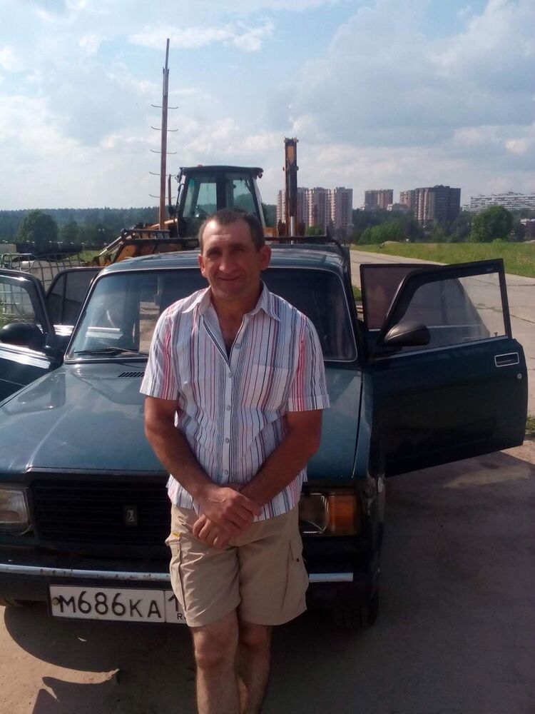  ,   Armen, 46 ,   ,   , c , 