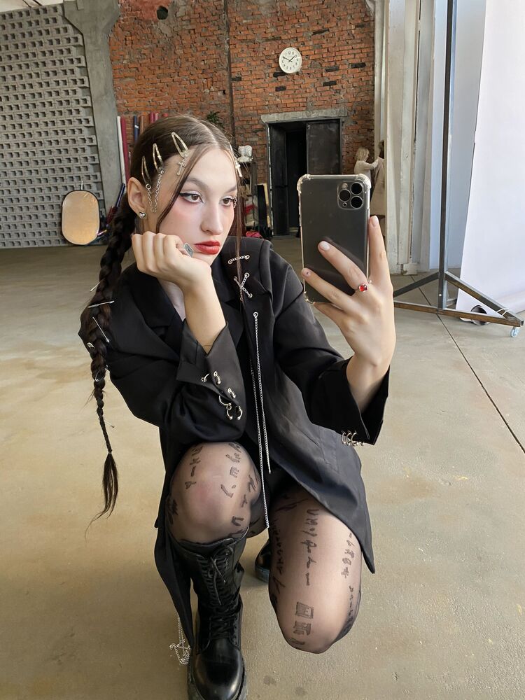  ,   , 22 ,   ,   