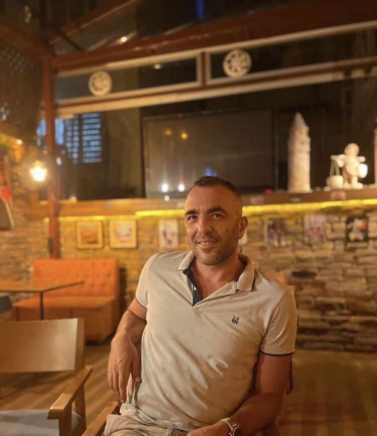  ,   Ferhat, 41 ,   ,   