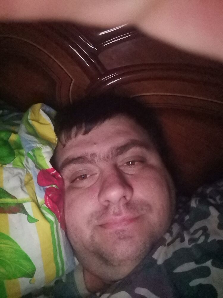  41256296  Andrey, 39 ,    