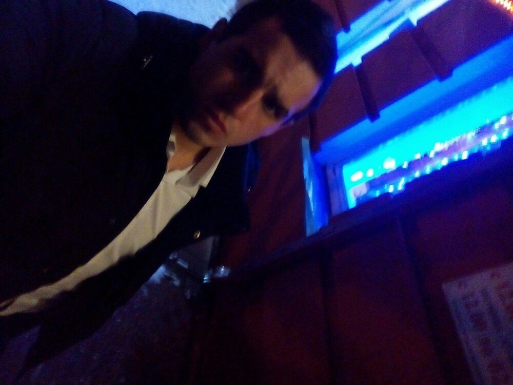  ,   Alex, 30 ,   ,   , c 