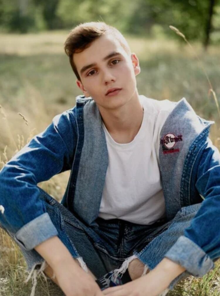  ,   , 25 ,   ,   