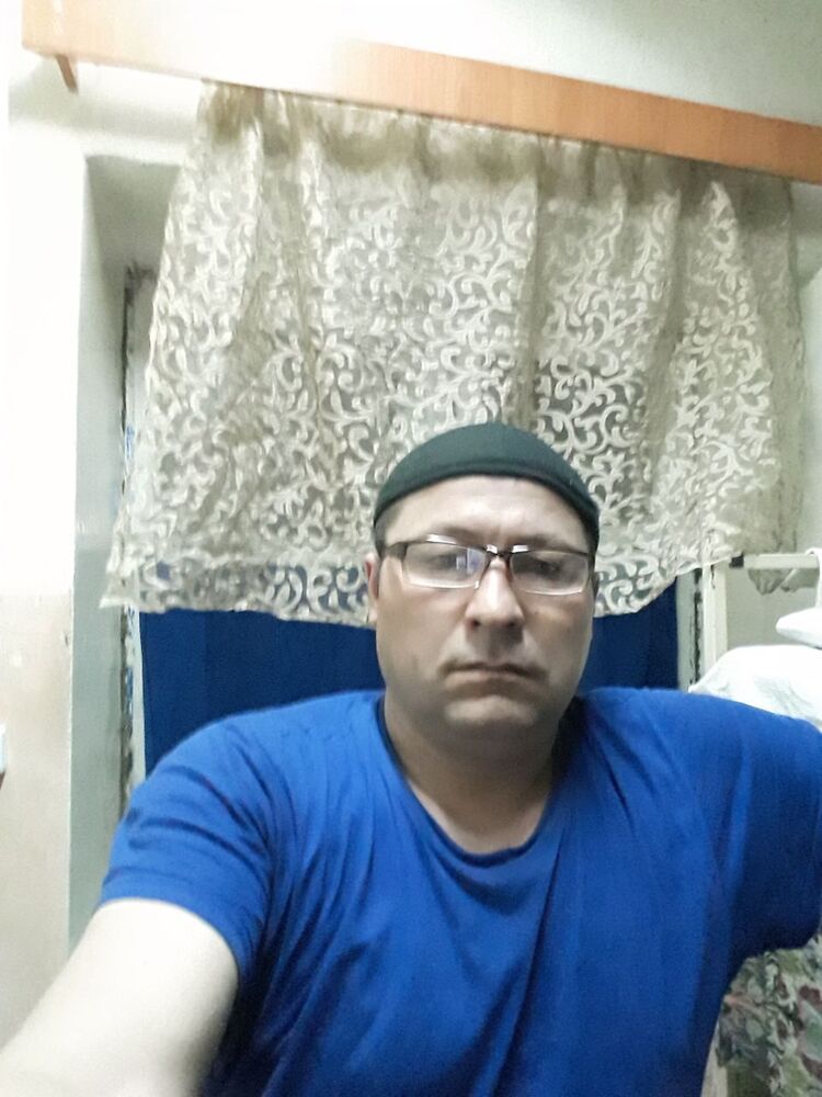  22761886  , 44 ,    