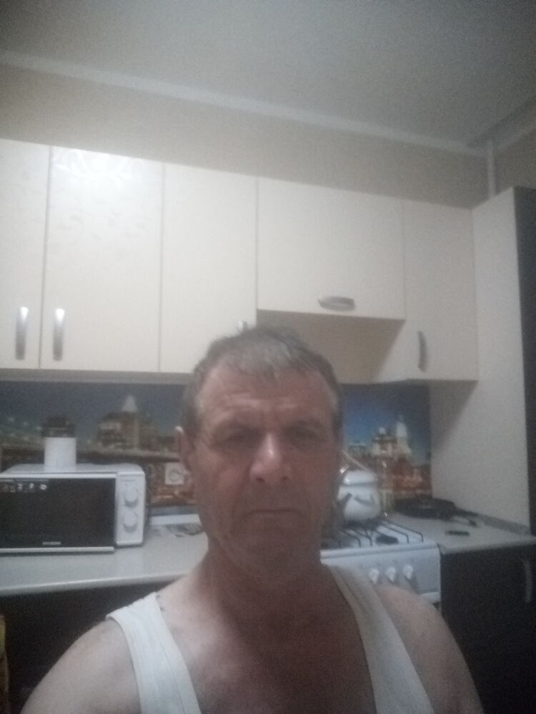  33519486  Fatih, 63 ,     